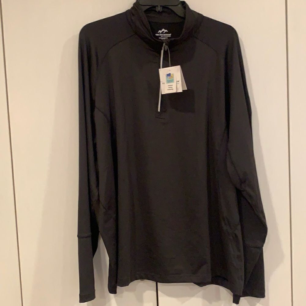 Tri-mountain sweatshirt 